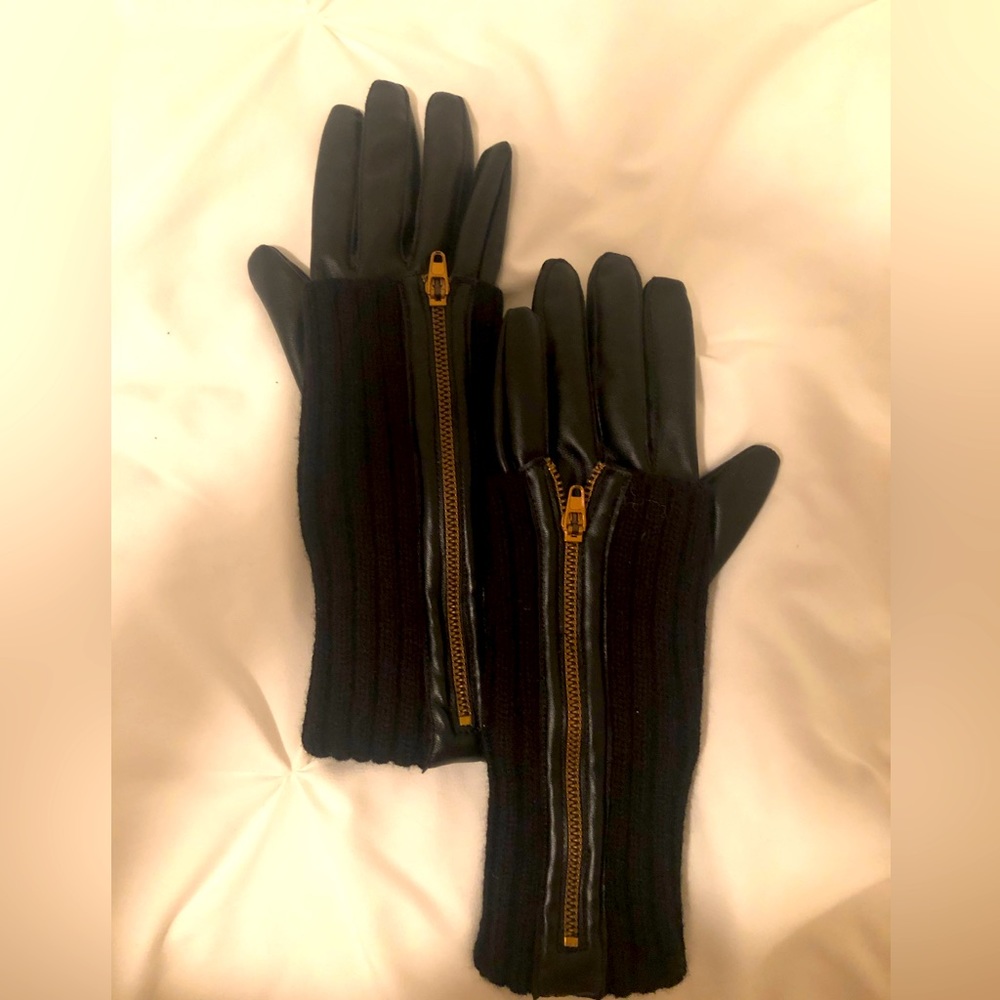 Women Gloves